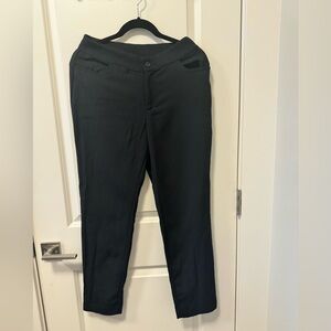 Amour Vert Graziella Woven Spandex Pants in Black